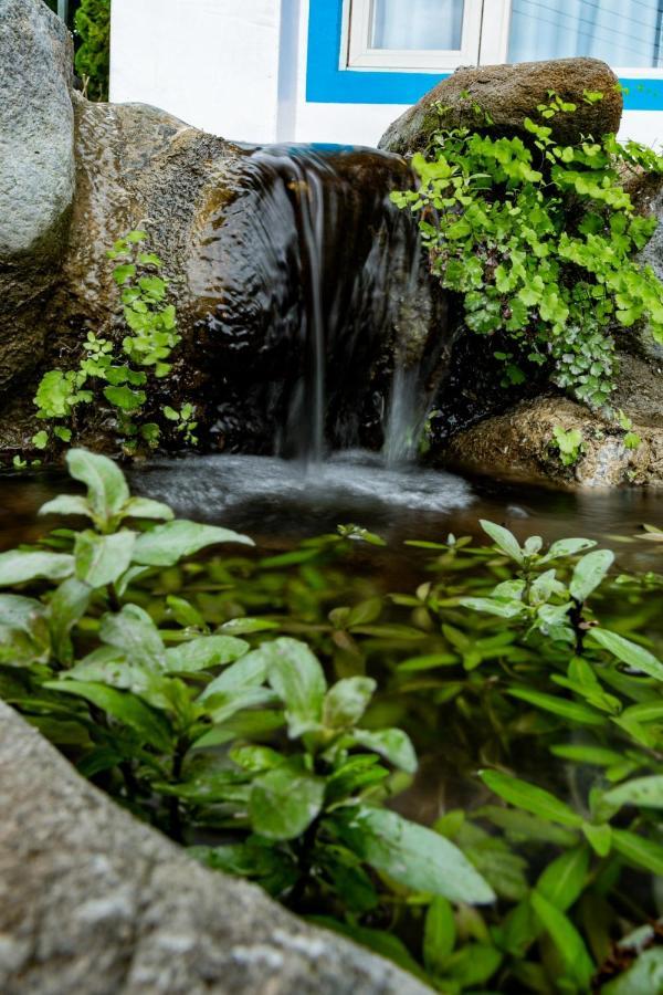 You Yue B&B Хуалянь Экстерьер фото
